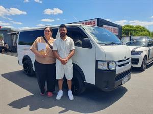 True Value Vehicles  Testimonial - Christina Laki